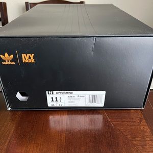 Adidas IVY park forum mid (black pack). Size 11.5M